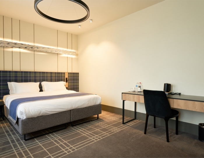 King Size - Бутик-отель Статус / Boutique Hotel Status Брест